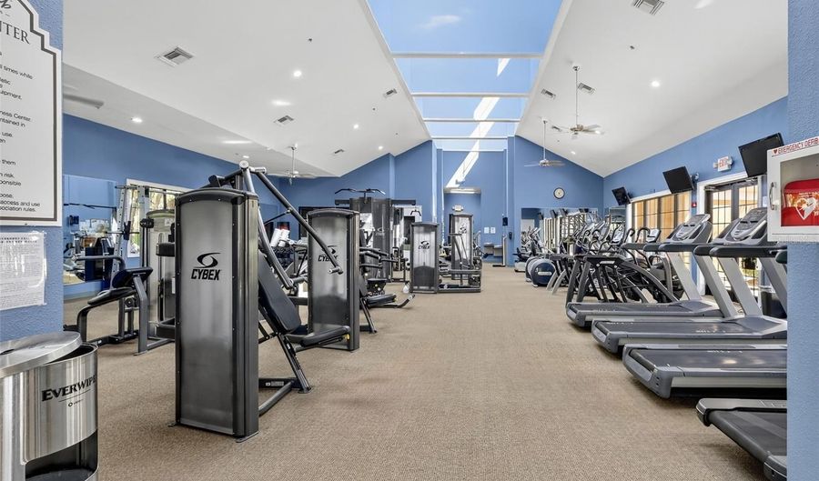 145 SILVER FALLS Dr, Apollo Beach, FL 33572 - 3 Beds, 3 Bath