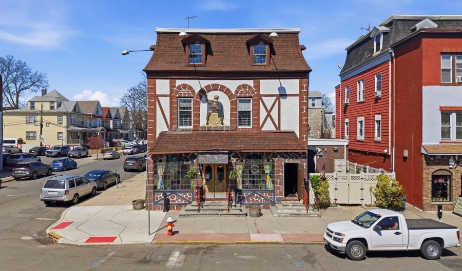 671 BROADWAY, Bayonne, NJ 07002 - 0 Beds, 0 Bath