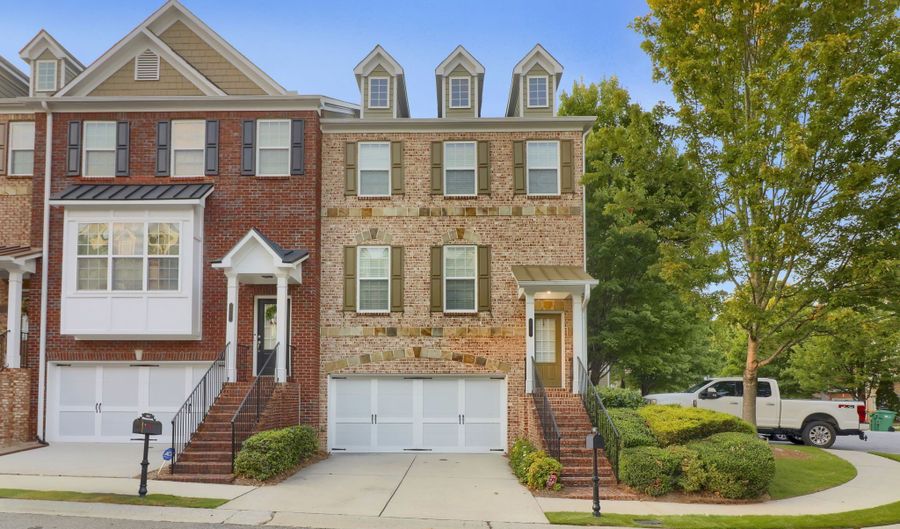 6035 CAMERON POINTE, Peachtree Corners, GA 30092 - 3 Beds, 4 Bath
