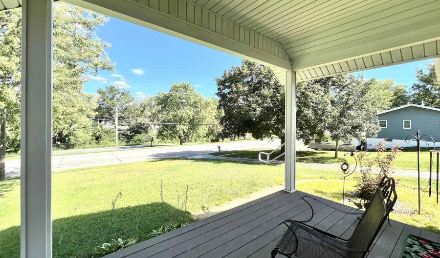 1603 Olive St, Atlantic, IA 50022 - 2 Beds, 2 Bath