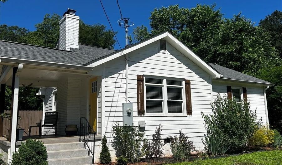 1611 Wellswood Dr SE, Atlanta, GA 30315 - 3 Beds, 2 Bath