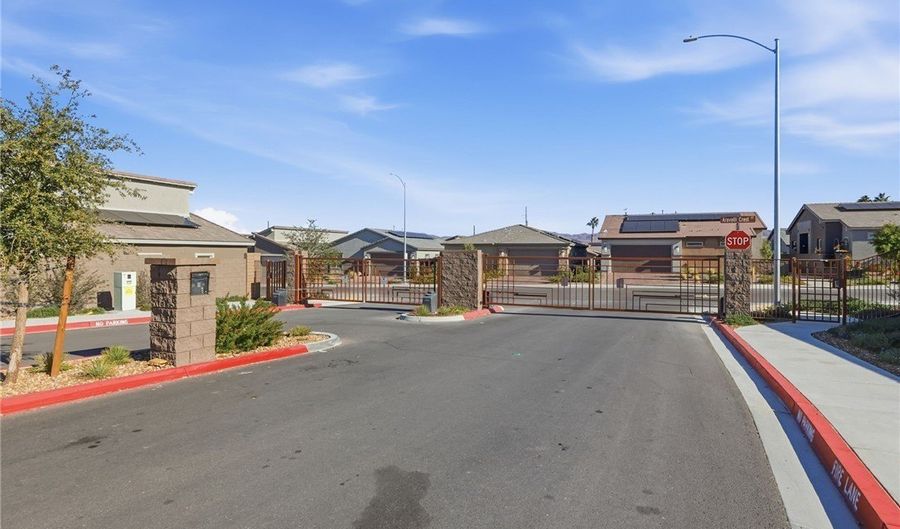 364 Whitney Crest St, Henderson, NV 89015 - 2 Beds, 2 Bath