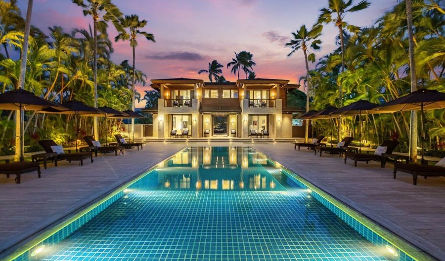 112 A S Kalaheo Ave, Kailua, HI 96734 - 8 Beds, 9 Bath