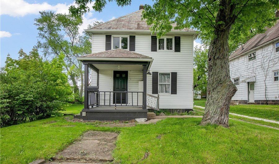 1424 S Liberty Ave, Alliance, OH 44601 - 3 Beds, 1 Bath