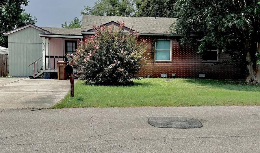167 Travia Ave, Biloxi, MS 39531 - 2 Beds, 2 Bath