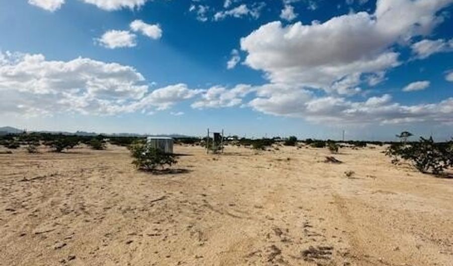 48561 Mountain View Rd, Bouse, AZ 85325 - 0 Beds, 0 Bath