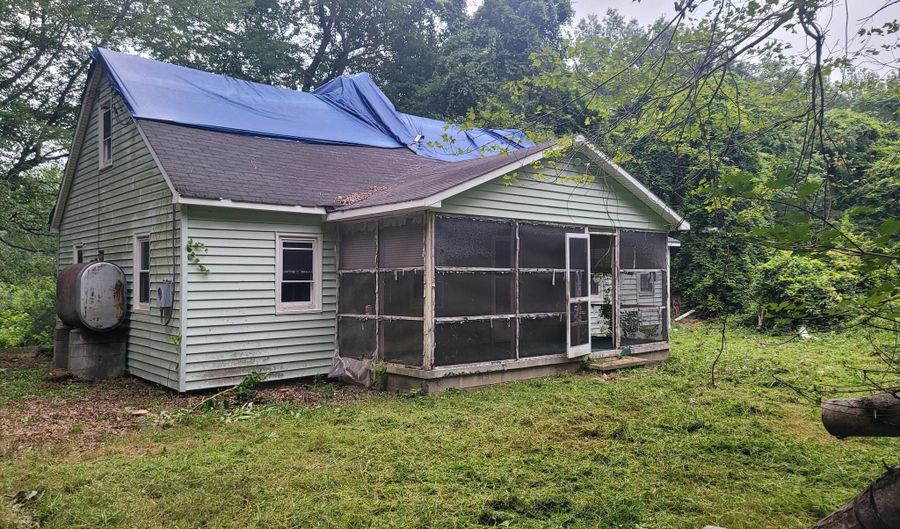 16905 EAGLE HARBOR Rd, Aquasco, MD 20608 - 3 Beds, 1 Bath