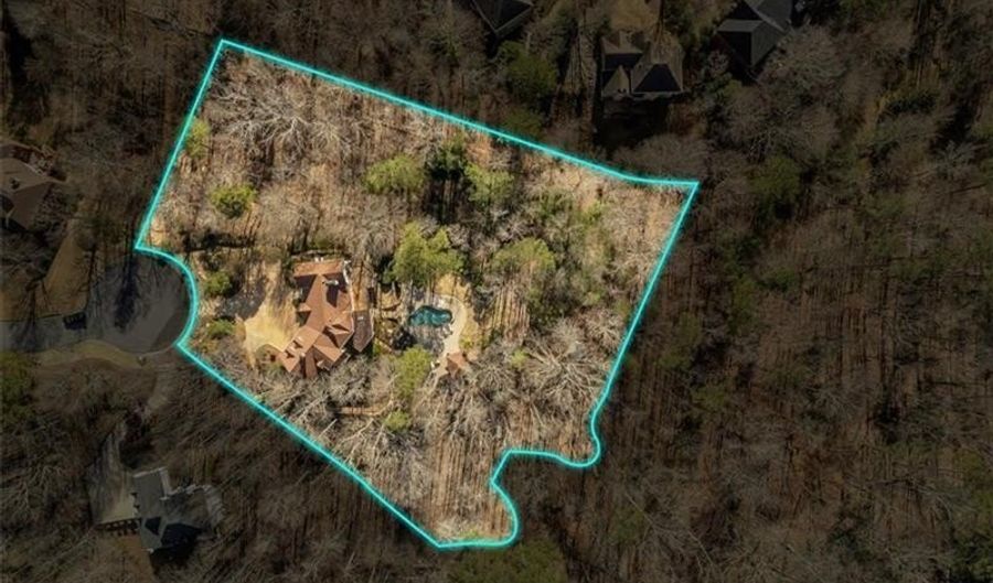 3460 MANSIONS, Berkeley Lake, GA 30096 - 4 Beds, 5 Bath