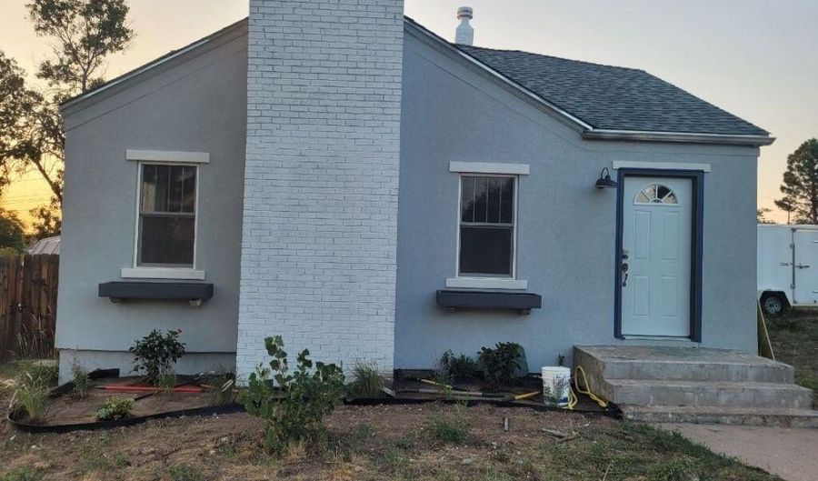 1420 E 23RD St, Cheyenne, WY 82001 - 4 Beds, 1 Bath