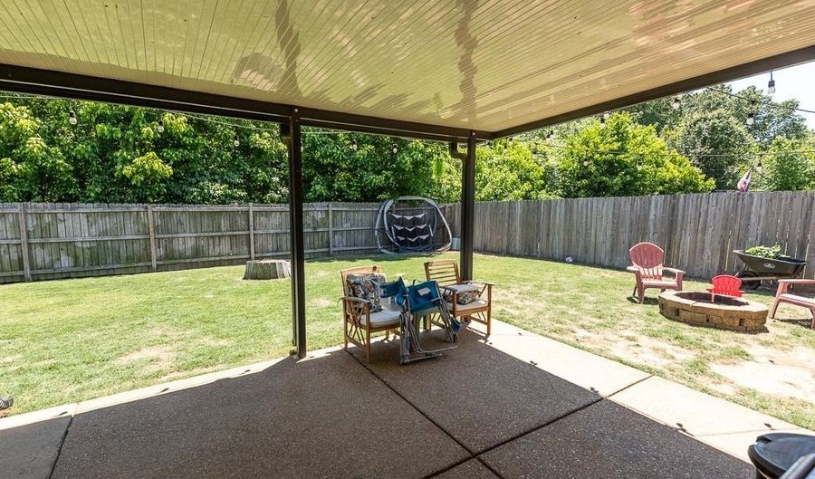 7875 COUNTRY LAKE Dr, Bartlett, TN 38133 - 4 Beds, 2 Bath