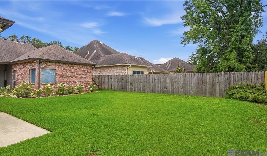 9130 Homestead Dr, Baton Rouge, LA 70817 - 4 Beds, 3 Bath
