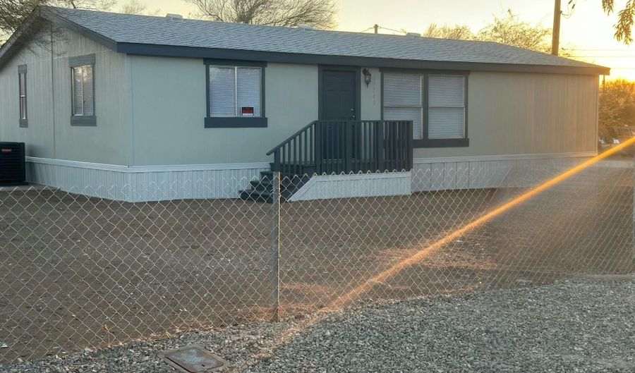 19741 E INDIAN HILLS Dr, Black Canyon City, AZ 85324 - 3 Beds, 2 Bath