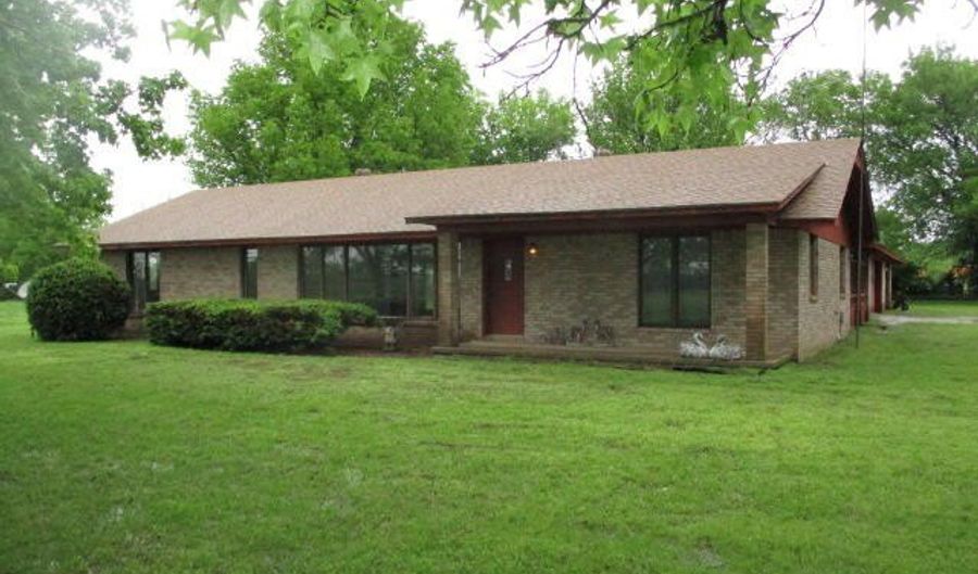 21889 S 520 Rd, Afton, OK 74331 - 3 Beds, 2 Bath