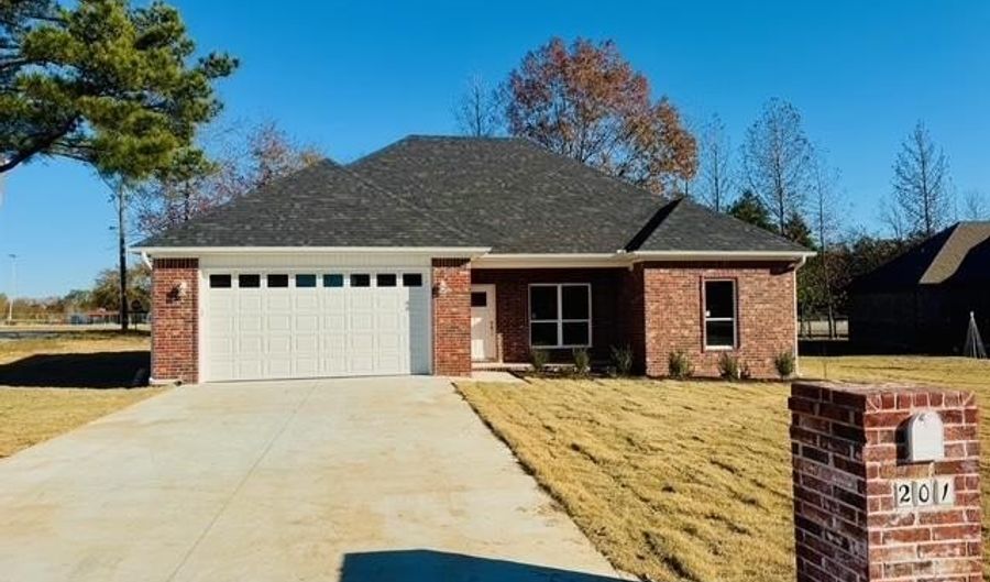 201 Heather Loop, Beebe, AR 72012 - 3 Beds, 2 Bath