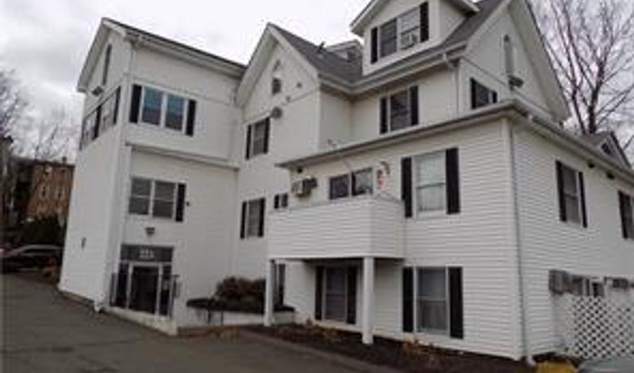 125 West St 8, Bristol, CT 06010 - 1 Beds, 1 Bath