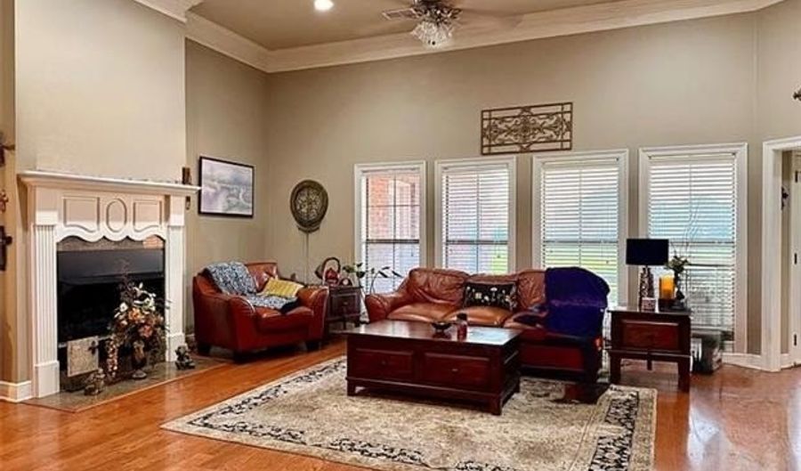 189 ST ANDREWS Dr, Alexandria, LA 71303 - 4 Beds, 3 Bath