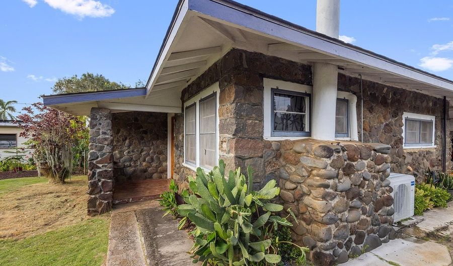 1697 Haiku Rd, Haiku, HI 96708 - 3 Beds, 1 Bath