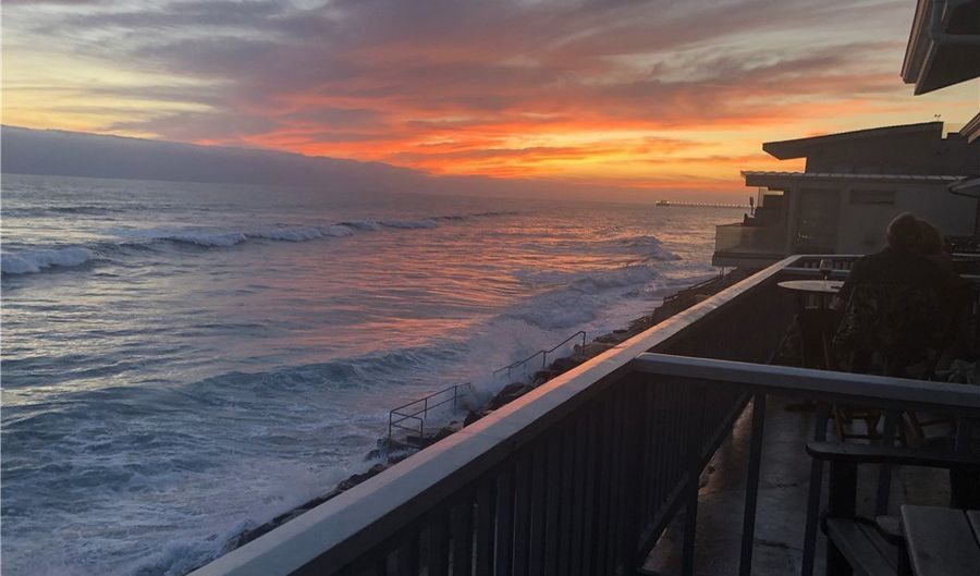 1445 S Pacific, Oceanside, CA 92054 - 1 Beds, 2 Bath