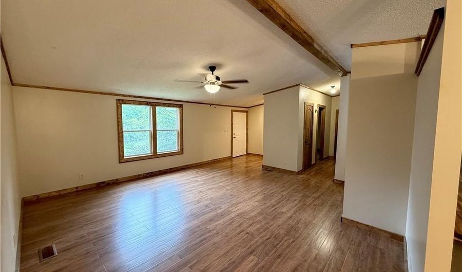 1074 Howard Colvard Rd, Crumpler, NC 28617 - 3 Beds, 2 Bath