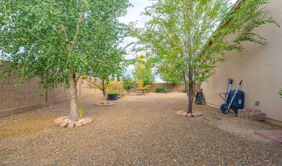 2671 Solar View Dr, Chino Valley, AZ 86323 - 3 Beds, 2 Bath