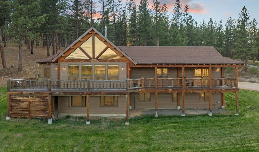 1200 Shaw Ln, Bonner, MT 59823 - 5 Beds, 4 Bath