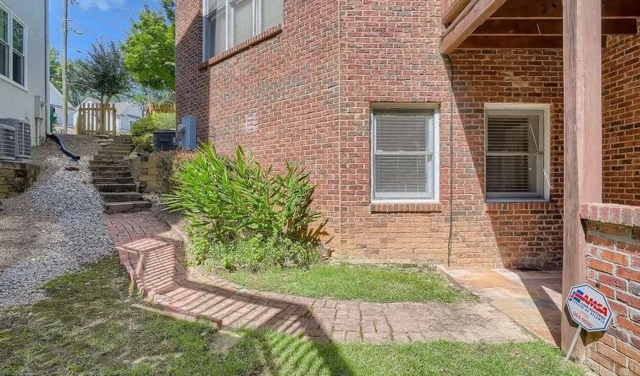2330 Logan, Brookhaven, GA 30319 - 4 Beds, 4 Bath