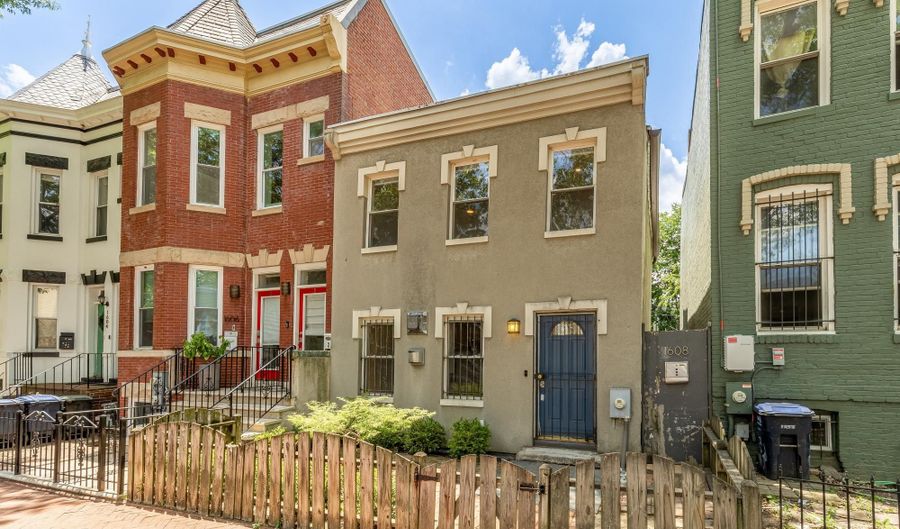 1608 5TH St NW, Washington, DC 20001 - 2 Beds, 2 Bath