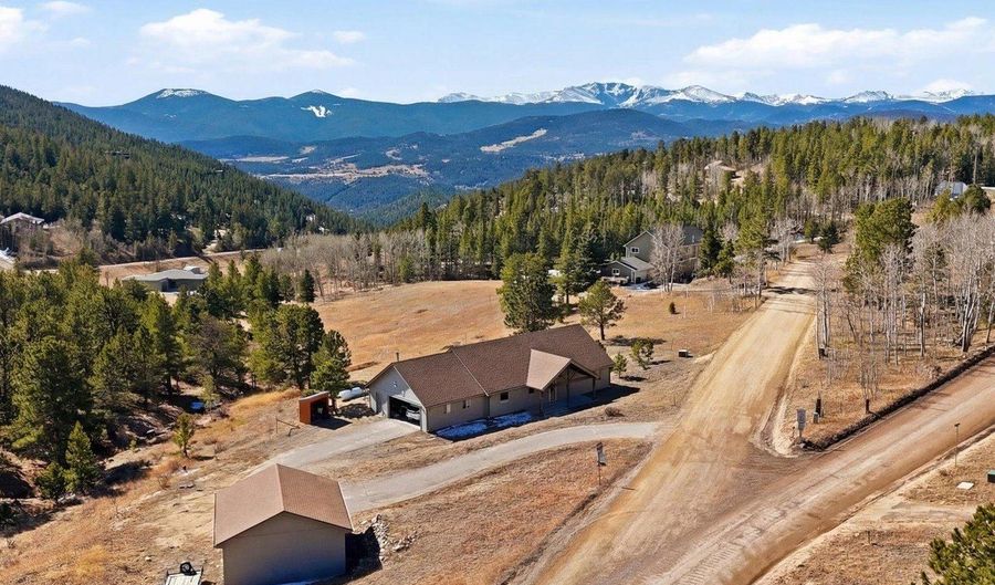 2979 Coyote Cir, Black Hawk, CO 80422 - 3 Beds, 2 Bath