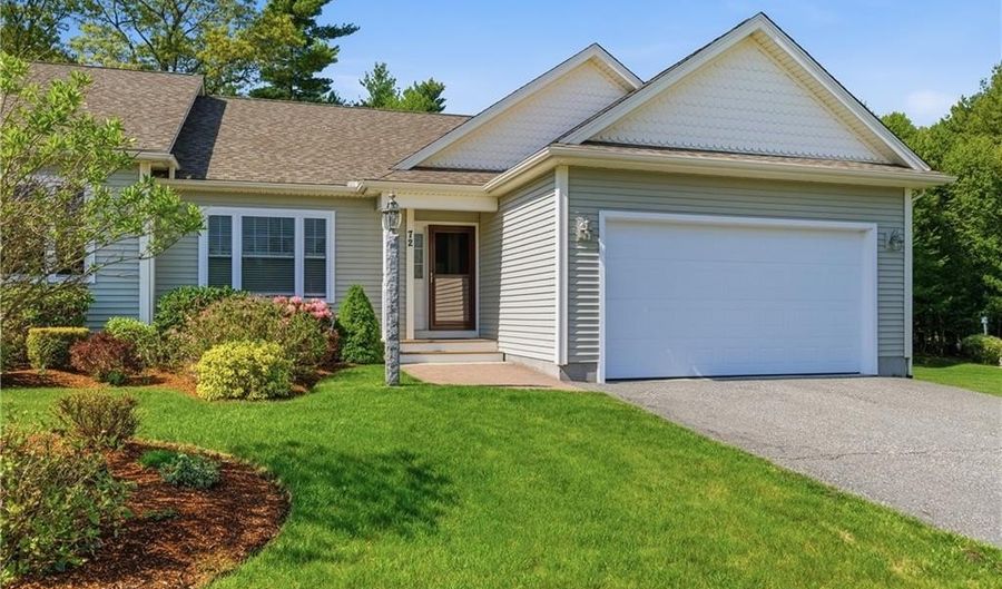 72 Country Meadow Ln, Glocester, RI 02814 - 2 Beds, 2 Bath