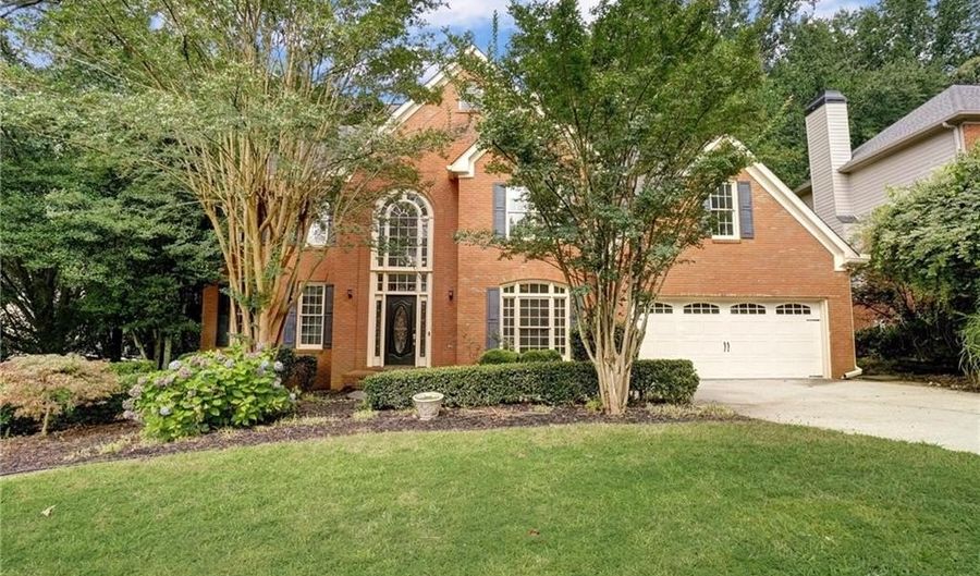 510 Jacaranda Ct, Alpharetta, GA 30022 - 6 Beds, 4 Bath