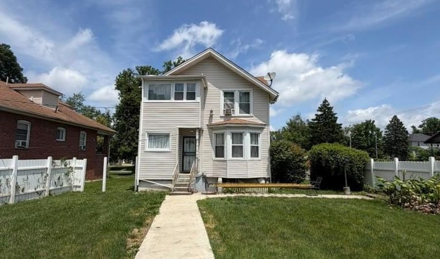 4301 RIDGEWOOD Ave, Baltimore, MD 21215 - 3 Beds, 3 Bath