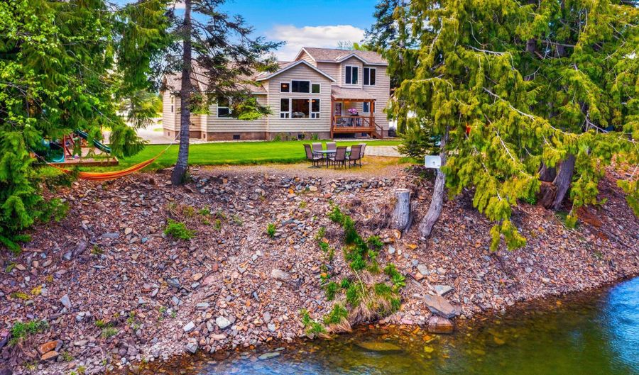 241 N. River Lake Dr, Clark Fork, ID 83811 - 4 Beds, 3 Bath