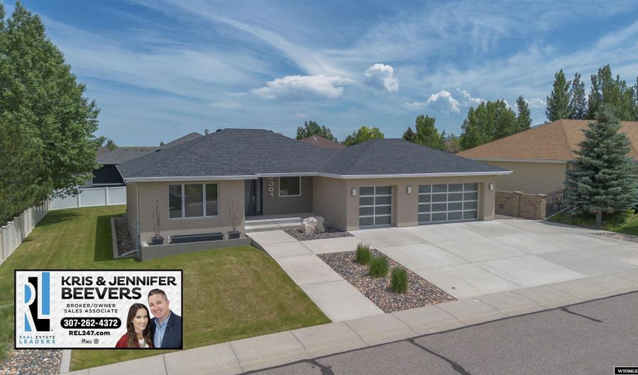 2301 Easthaven Ave, Casper, WY 82609 - 5 Beds, 3 Bath
