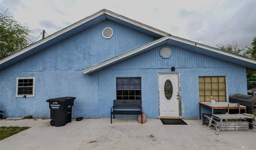 723 N Chicago St, Alton, TX 78573 - 2 Beds, 2 Bath