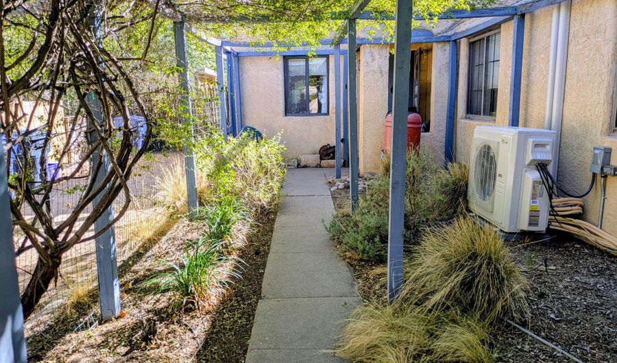 3514 Anderson Ave SE C, Albuquerque, NM 87108 - 2 Beds, 1 Bath