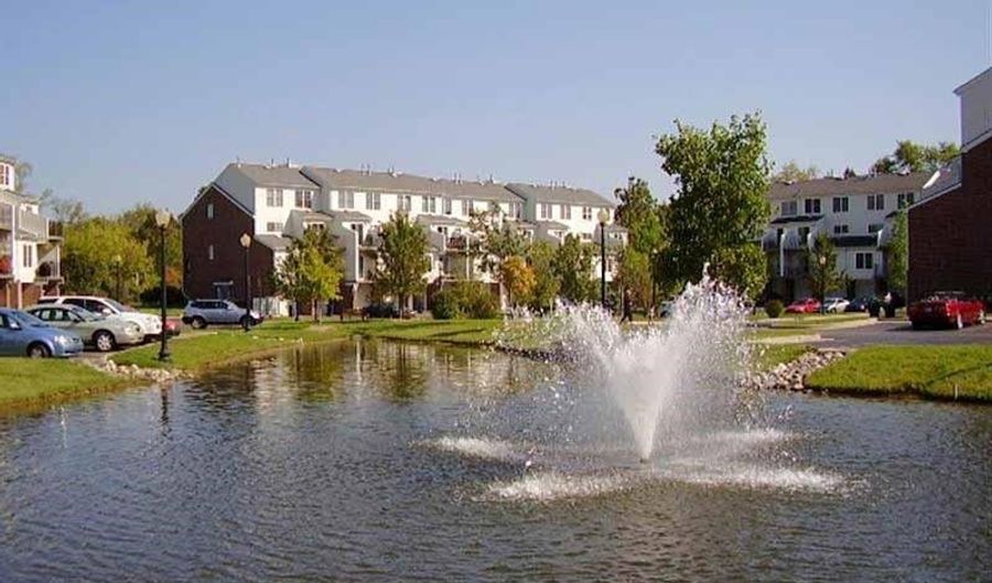 1904 Lindsay Ln, Ann Arbor, MI 48104 - 2 Beds, 2 Bath