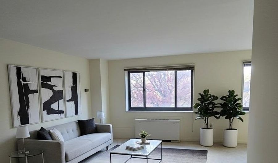 1200 S ARLINGTON RIDGE Rd 403, Arlington, VA 22202 - 1 Beds, 1 Bath