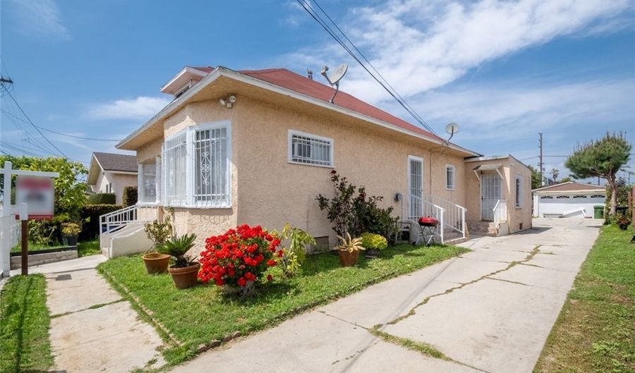 1603 W 36th St, Los Angeles, CA 90018 - 4 Beds, 2 Bath