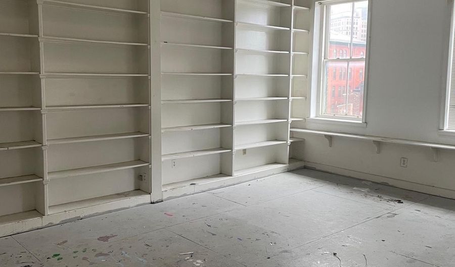 118 W MULBERRY St, Baltimore, MD 21201 - 0 Beds, 0 Bath