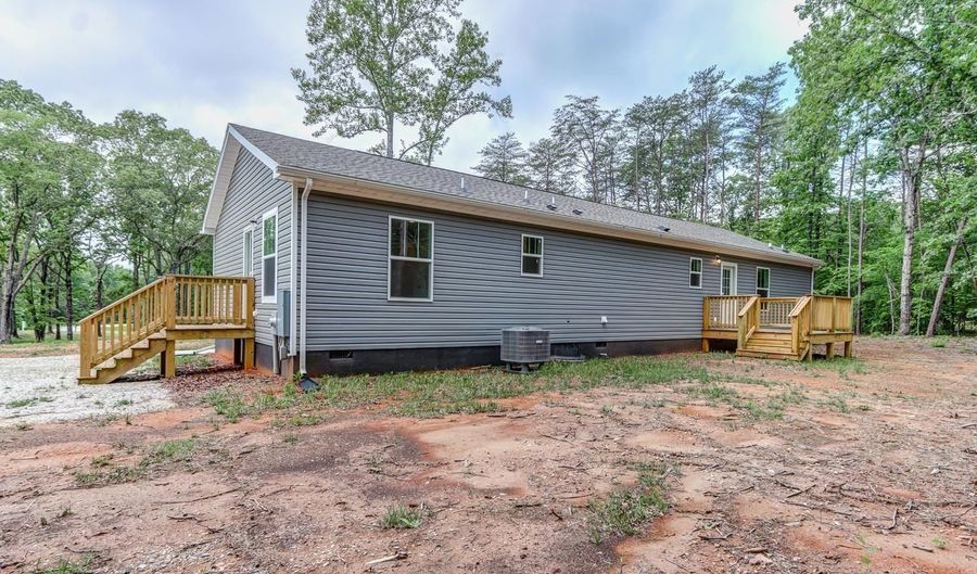 895 Union Hill Rd, Amherst, VA 24522 - 3 Beds, 2 Bath