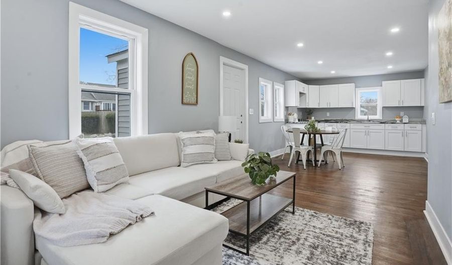 188 Greene Ln, Middletown, RI 02842 - 4 Beds, 2 Bath