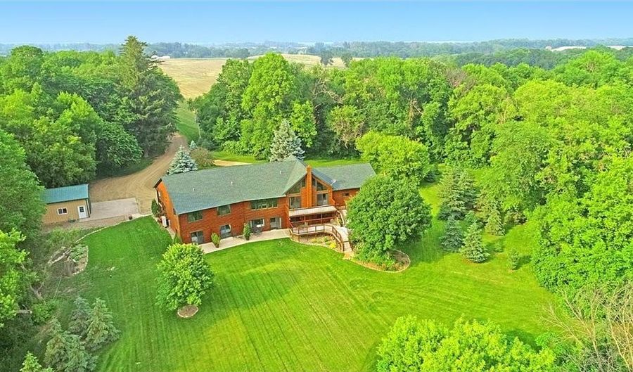 7458 39th Ave NW, Alexandria, MN 56332 - 7 Beds, 7 Bath