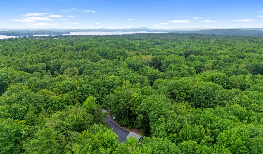 37 Birch Forest Dr, Standish, ME 04084 - 3 Beds, 2 Bath