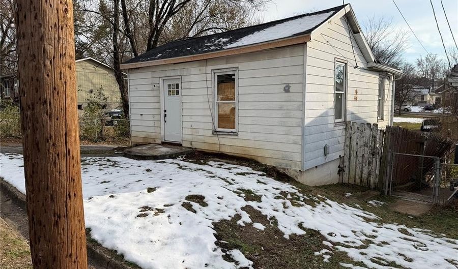 5138 Lode Ave, Affton, MO 63123 - 1 Beds, 1 Bath