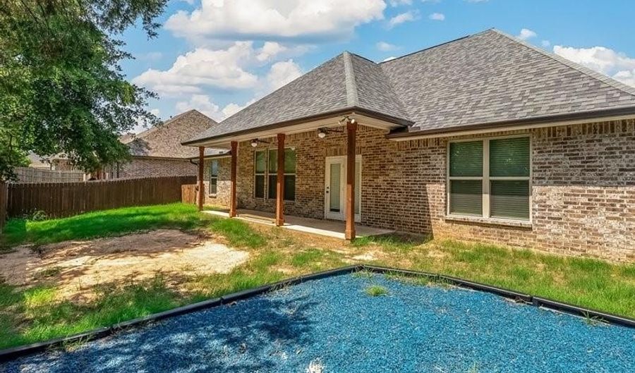 46 Crowder Dr, Benton, LA 71006 - 4 Beds, 2 Bath