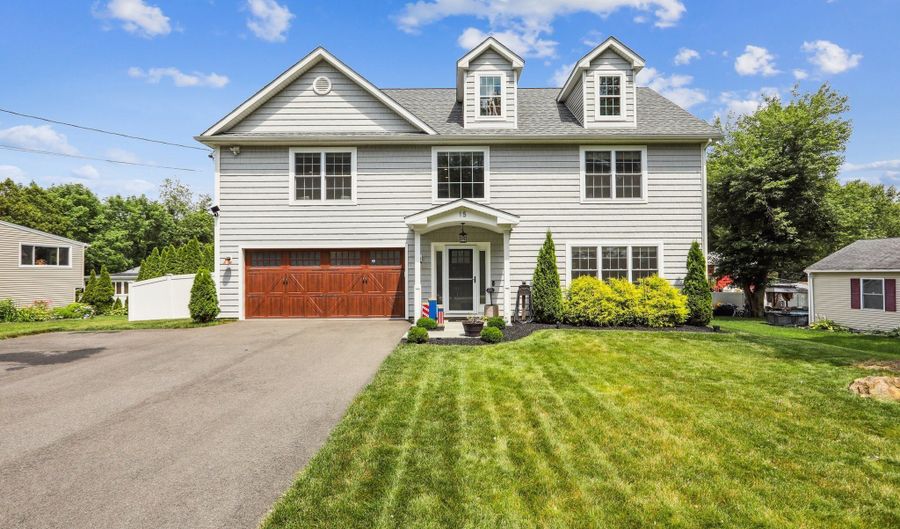 15 Wondy Way, Danbury, CT 06811 - 3 Beds, 3 Bath