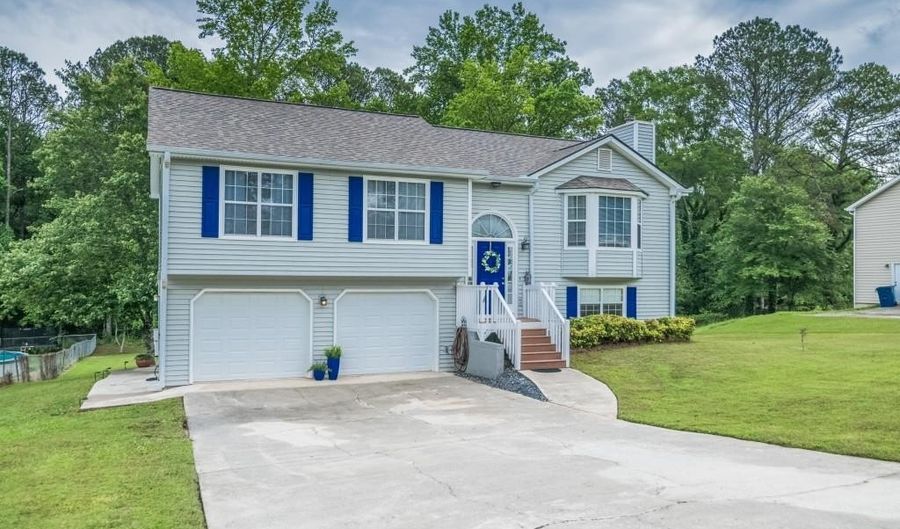 1565 Wynfield Dr, Auburn, GA 30011 - 3 Beds, 3 Bath