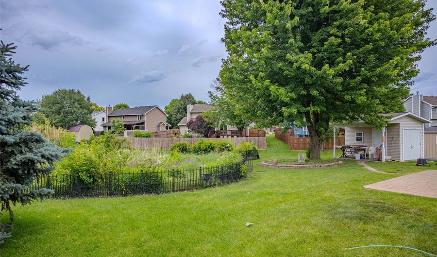 804 NE Michael Ct, Ankeny, IA 50021 - 3 Beds, 2 Bath