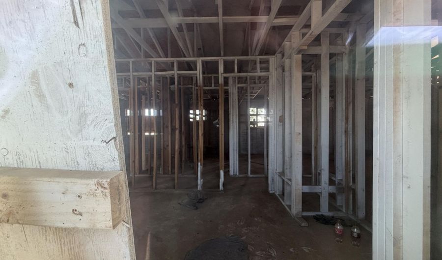 231 W RHODES Ave, Avondale, AZ 85323 - 3 Beds, 2 Bath