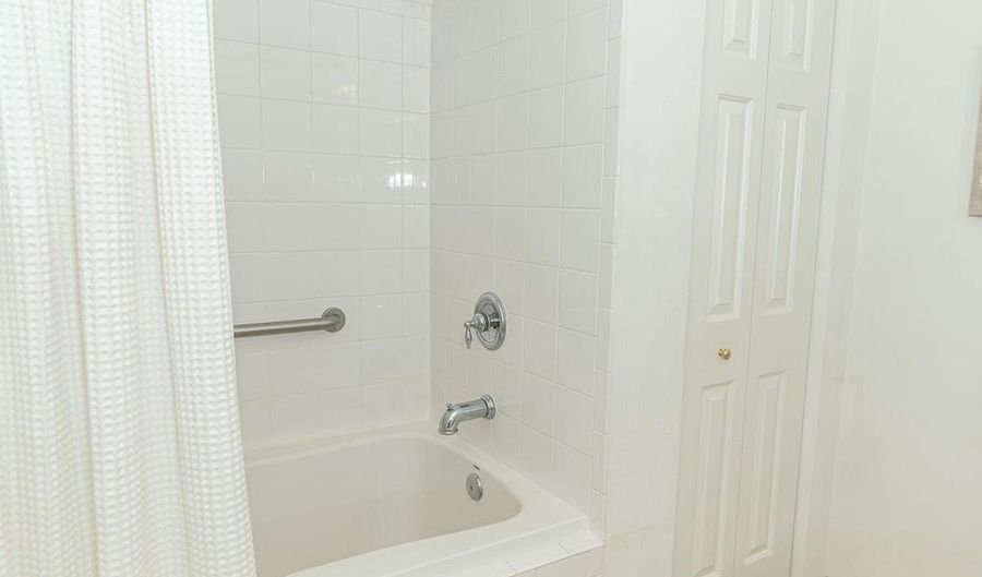207 KINGS CROSSING Cir 1C, Bel Air, MD 21014 - 2 Beds, 2 Bath